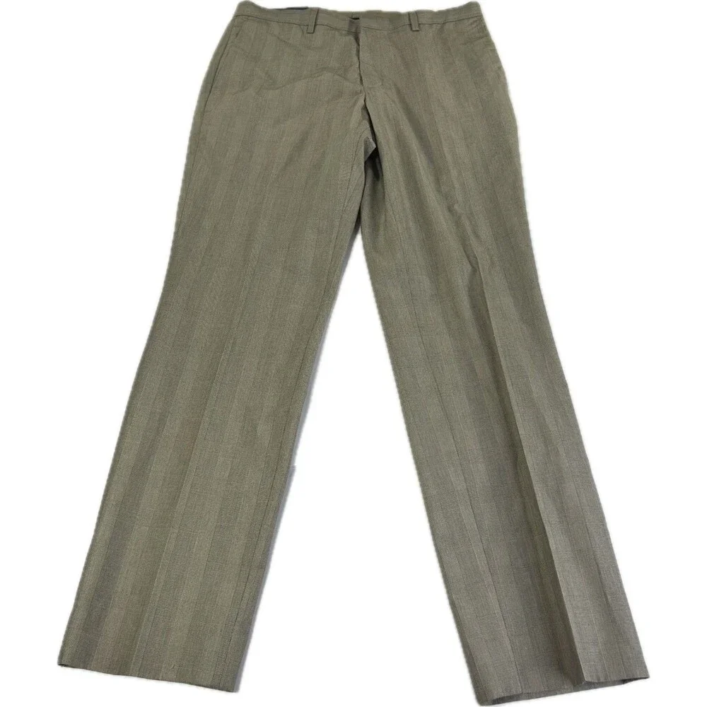 NWT Banana Republic Non-Iron Slim Fit 32x32 Brown, Inseam Measures 31